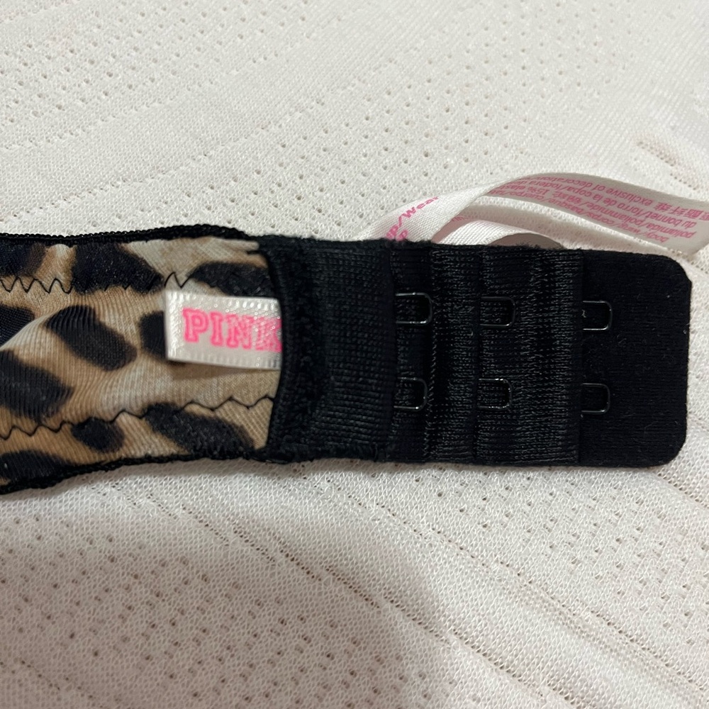 Victoria’s Secret Push Up Polka Dot Bra with Leopard Trim - Picture 6 of 9